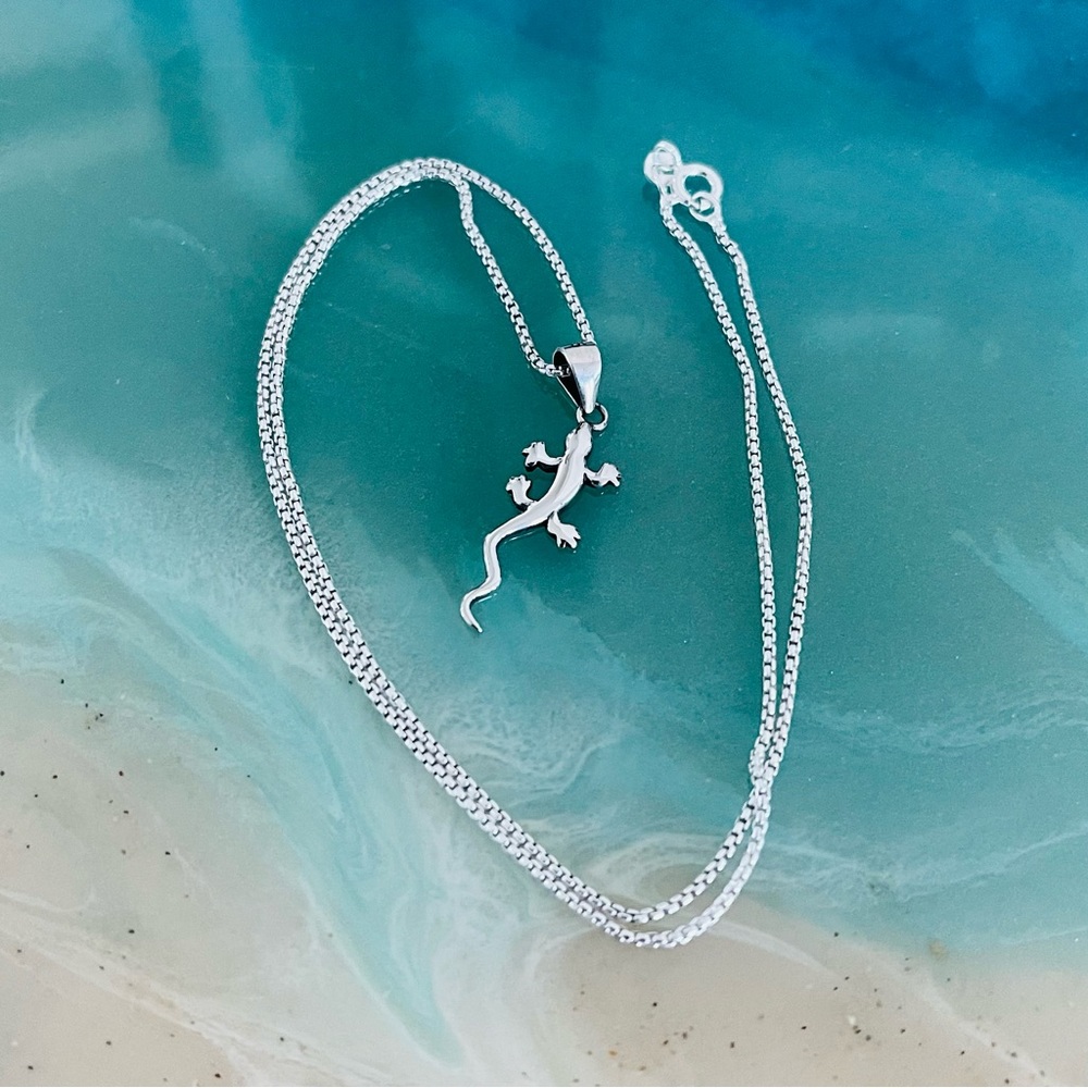Sterling Silver Small Lizard Necklace, Gecko Silver Chain, Reptile Animals